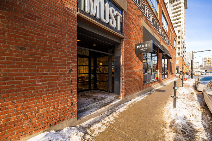 170-180 Rue Peel, Montréal, QC en alquiler - Foto del edificio - Imagen 3 de 10