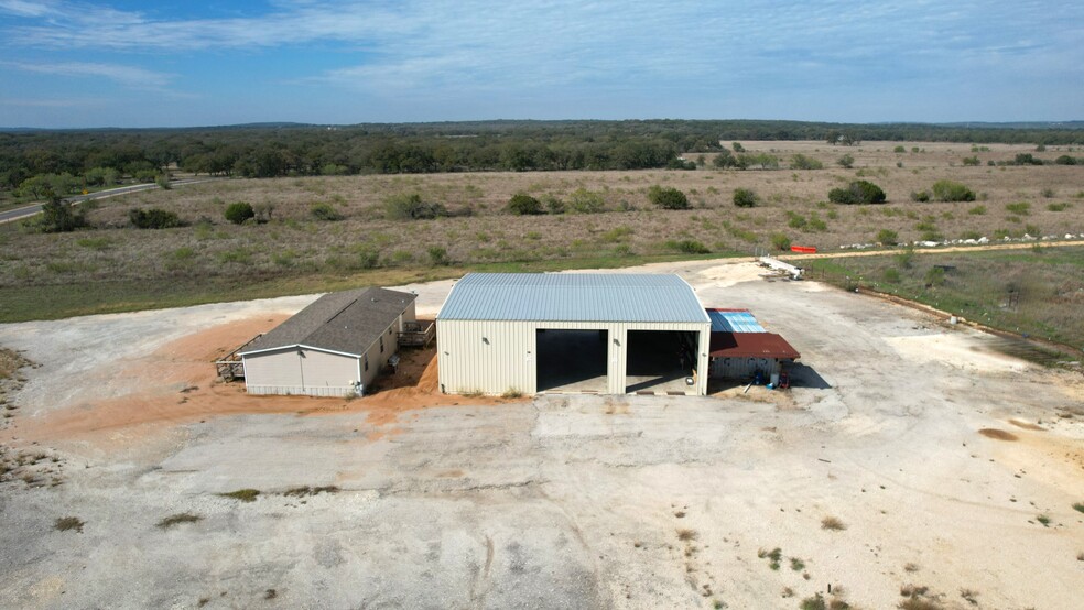 3153 W Ammann Rd, Bulverde, TX en venta - Foto del edificio - Imagen 3 de 17