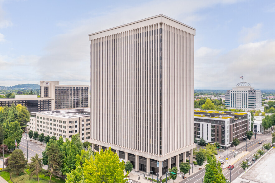 700 NE Multnomah St, Portland, OR en alquiler - Foto del edificio - Imagen 2 de 4