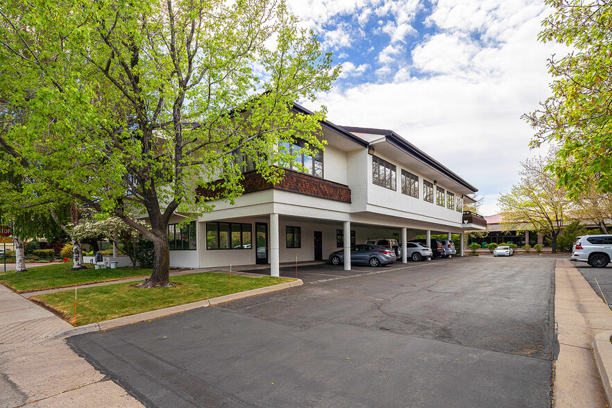 1695 Meadow Wood Ln, Reno, NV en alquiler - Foto del edificio - Imagen 3 de 10