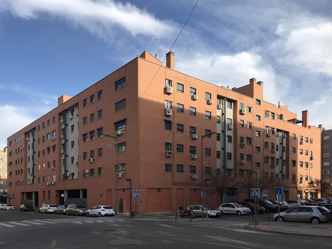 Más detalles de Calle Océano Atlántico, 10, Coslada - Edificio residencial​ en venta