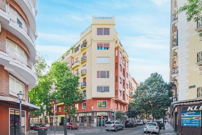 Más detalles de Edificio residencial​ en venta