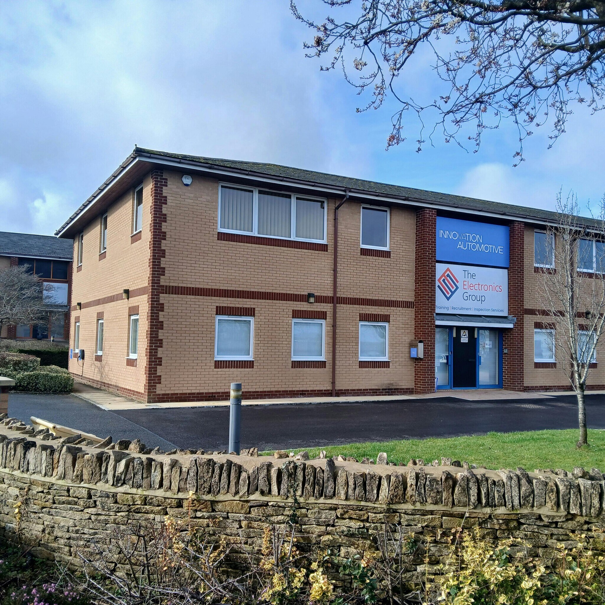 101-104 Love Ln, Cirencester en alquiler Foto del edificio- Imagen 1 de 8