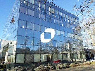 Más detalles de 2 Rue Hélène Boucher, Guyancourt - Oficina en venta