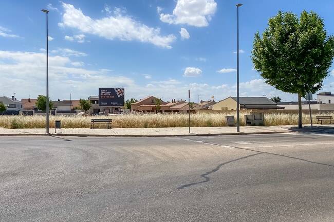 Más detalles de Calle Francia, 9, Meco - Terreno en venta