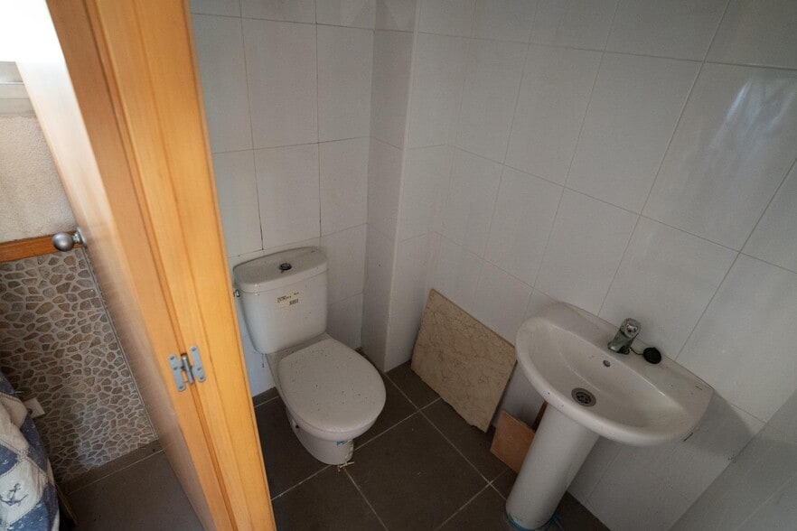 Local en Benidorm en venta - Foto del interior - Imagen 3 de 4