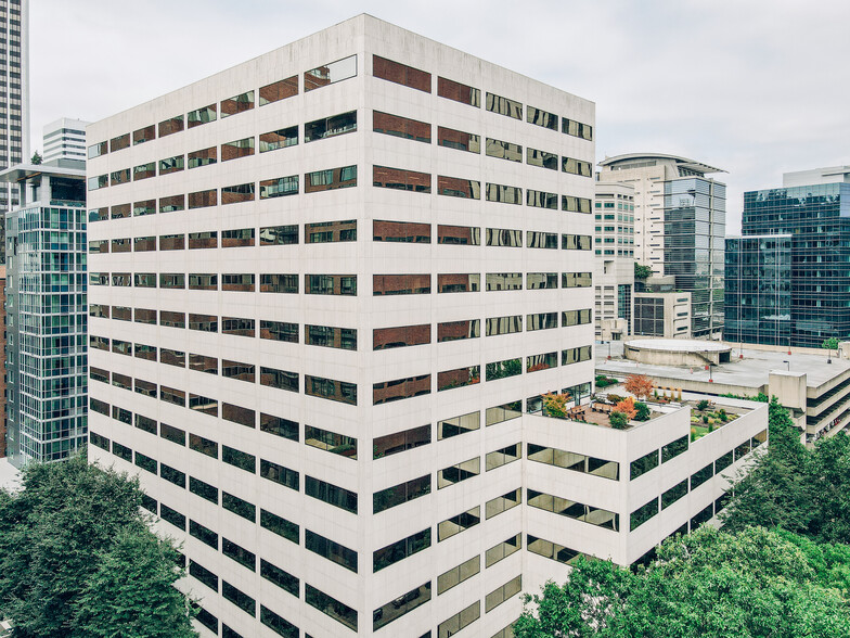 111 SW Columbia St, Portland, OR en alquiler - Foto del edificio - Imagen 2 de 9