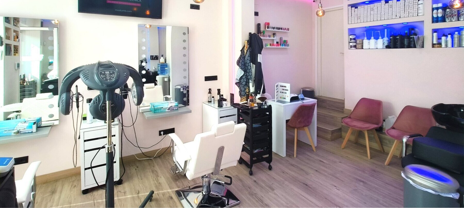 Blanes, GER 17300 - Unidad Loc. 5 - - Foto del interior - Image 2 of 7