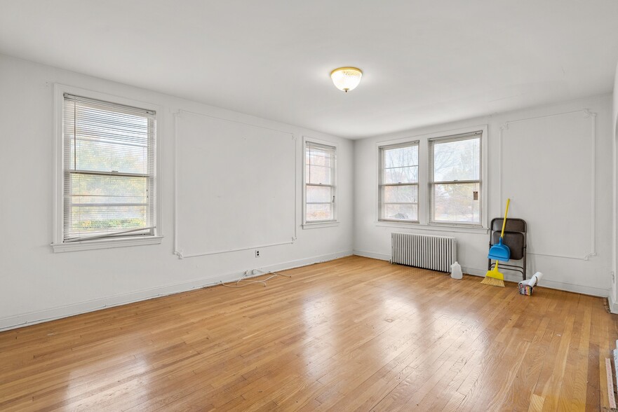 3867 Alabama Ave SE, Washington, DC en venta - Foto del edificio - Imagen 2 de 9