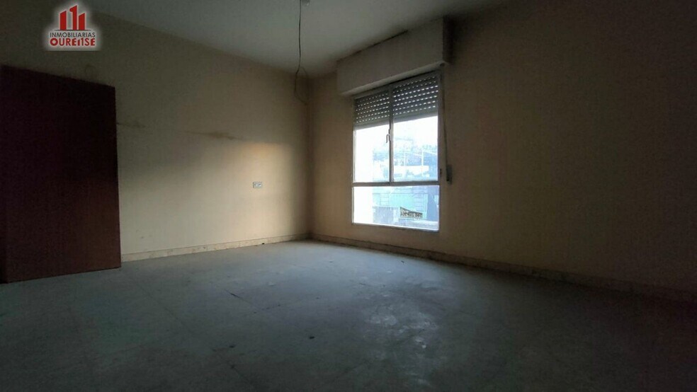 Local en Ourense, Orense en venta - Foto del edificio - Imagen 3 de 7