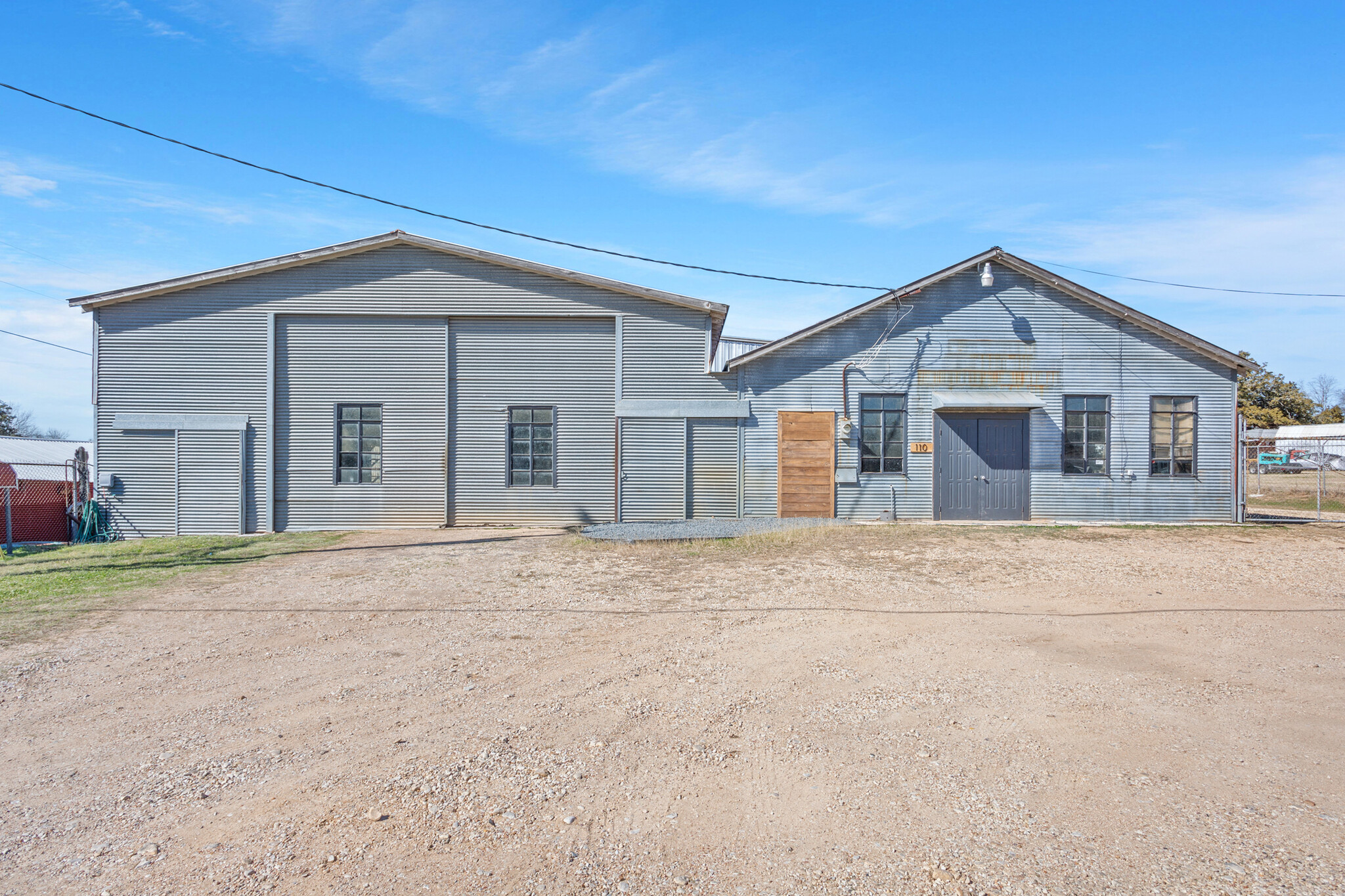 110 S Highway 95, Little River Academy, TX en venta Foto del edificio- Imagen 1 de 12