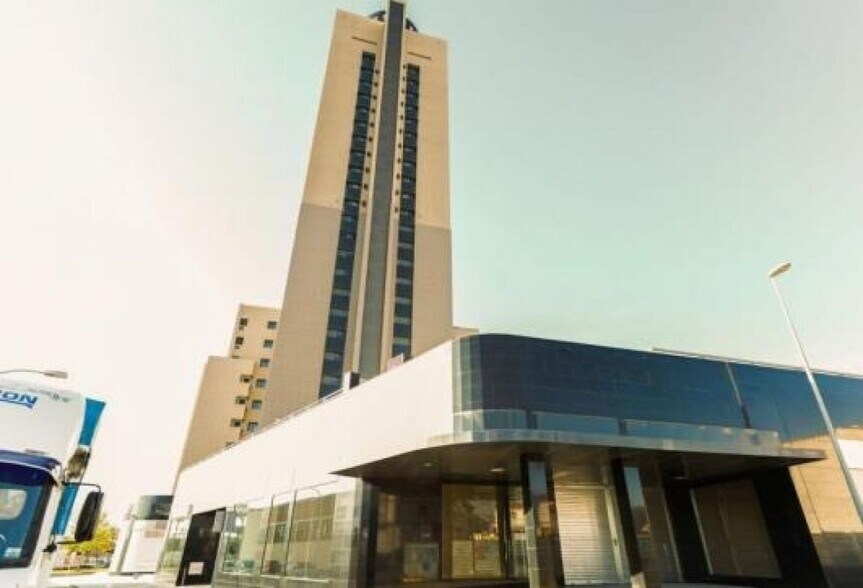 Local en El Ejido, Almería en venta - Foto del edificio - Imagen 3 de 4