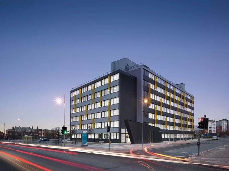 Trinity Rd, Bootle en alquiler - Foto del edificio - Imagen 1 de 14
