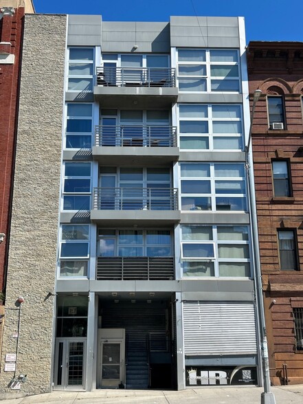 615 E 138th St, Bronx, NY en venta - Foto del edificio - Imagen 2 de 25