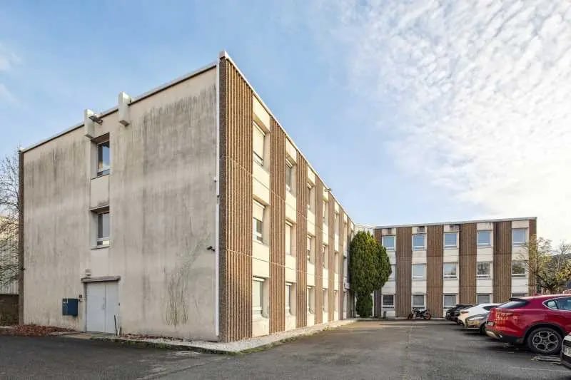 136 Chemin Du Moulin Carron, Écully en alquiler - Foto del edificio - Imagen 3 de 16