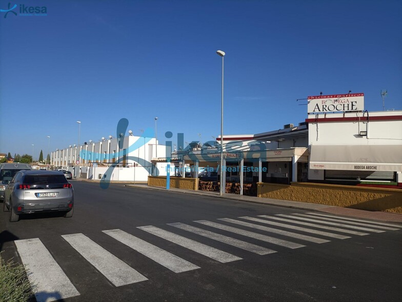 Terreno en Alcalá de Guadaíra, Sevilla en alquiler - Foto del edificio - Imagen 3 de 18