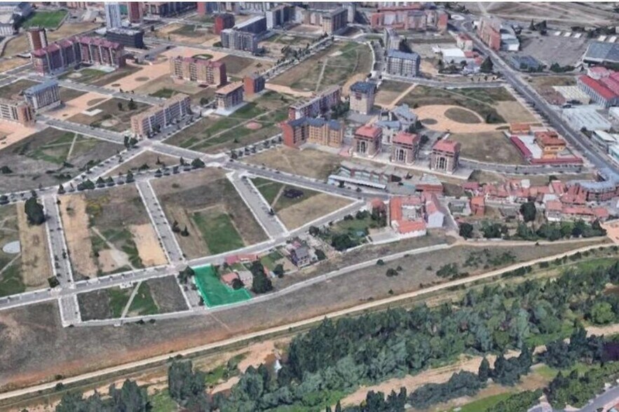 Terreno en León, León en alquiler - Vista aérea - Imagen 2 de 4
