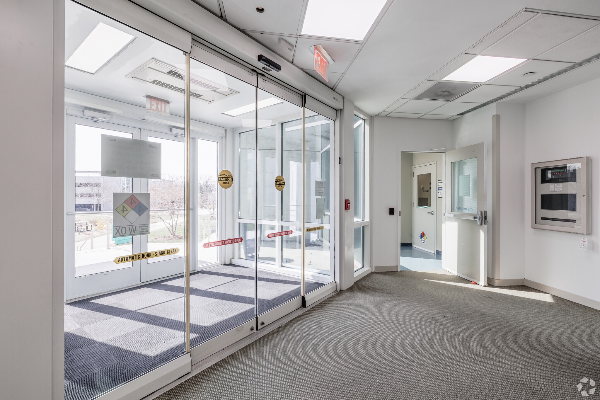 1041 Route 202/206, Bridgewater, NJ en alquiler Foto del interior- Imagen 1 de 5