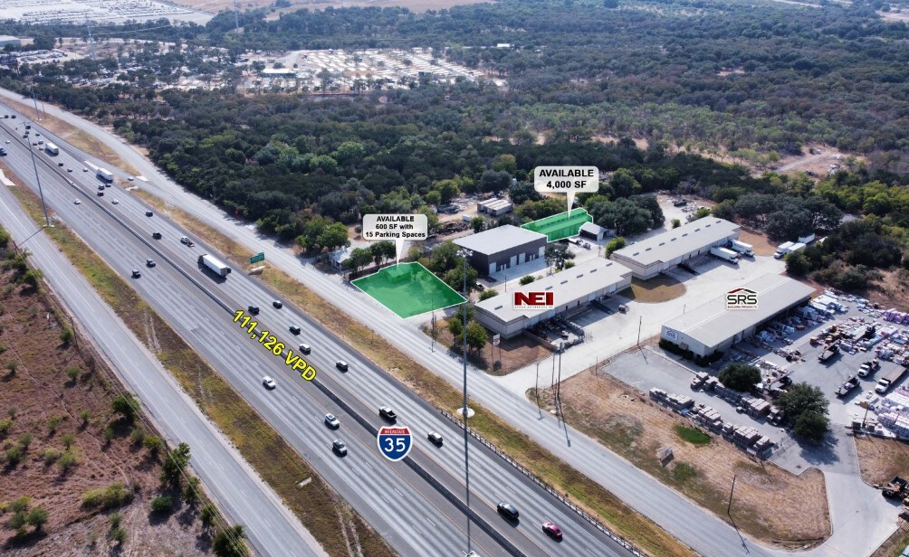 9475 Interstate 35 N, New Braunfels, TX en alquiler Foto del edificio- Imagen 1 de 9