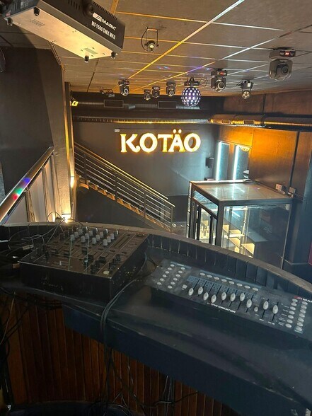 Local en Murcia en alquiler - Foto del edificio - Imagen 2 de 9