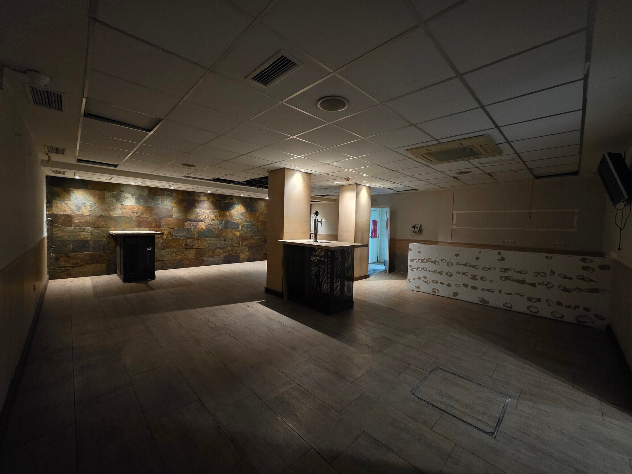 Calle Víctor Andrés Belaunde, 22, Madrid, Madrid en venta Foto del edificio- Imagen 1 de 21