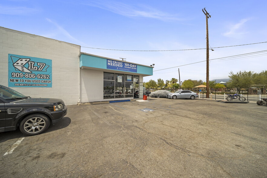 898 N E St, San Bernardino, CA en venta - Foto del edificio - Imagen 1 de 13