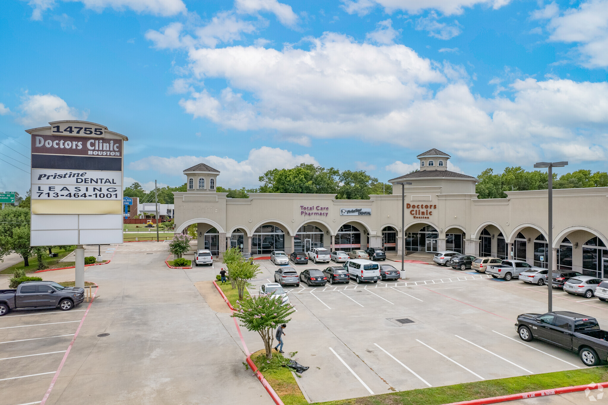 14755 North Fwy, Houston, TX en alquiler Foto del edificio- Imagen 1 de 6