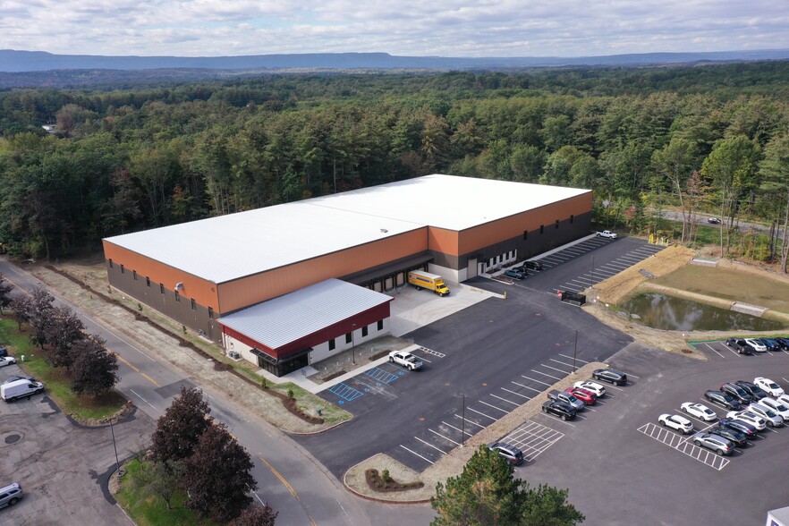 42 Corporate Circle, Albany, NY en alquiler - Foto del edificio - Imagen 3 de 20