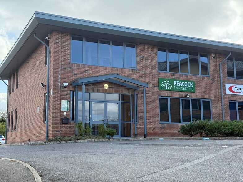 Unit 3 Bell Lane Office Village, Little Chalfont, Amersham en venta - Foto del edificio - Imagen 2 de 10