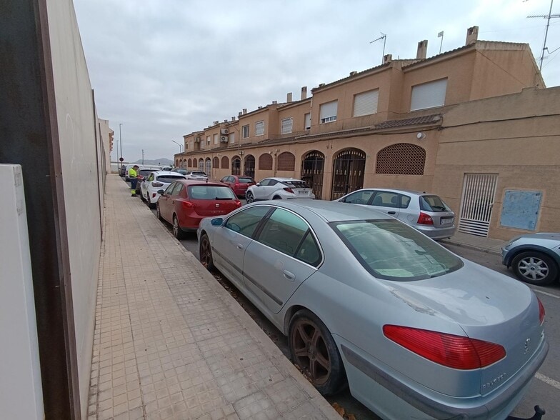Avinguda Alcalde Carlos Carbonell, 22, Aspe, Alicante en venta - Foto del edificio - Imagen 3 de 5