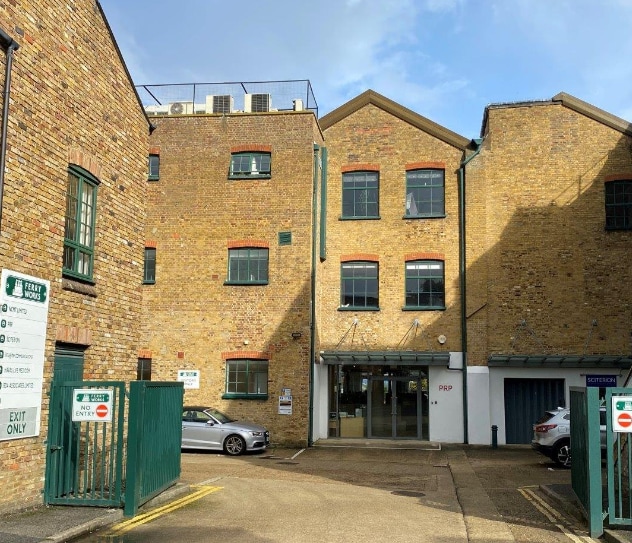 Summer Rd, Thames Ditton en alquiler - Foto principal - Imagen 1 de 8