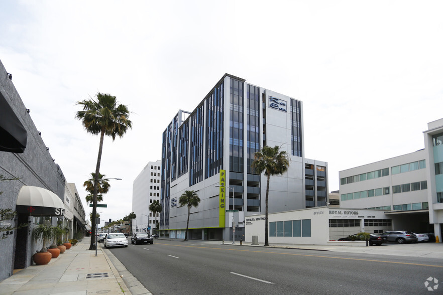 465 N Roxbury Dr, Beverly Hills, CA en alquiler - Foto del edificio - Imagen 2 de 3