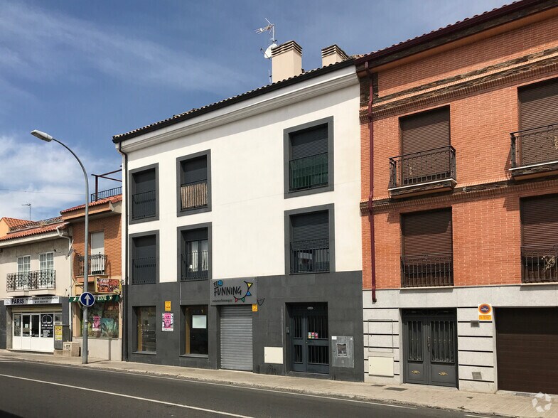 Calle Real, 11, Paracuellos de Jarama, Madrid en venta - Foto del edificio - Imagen 2 de 39