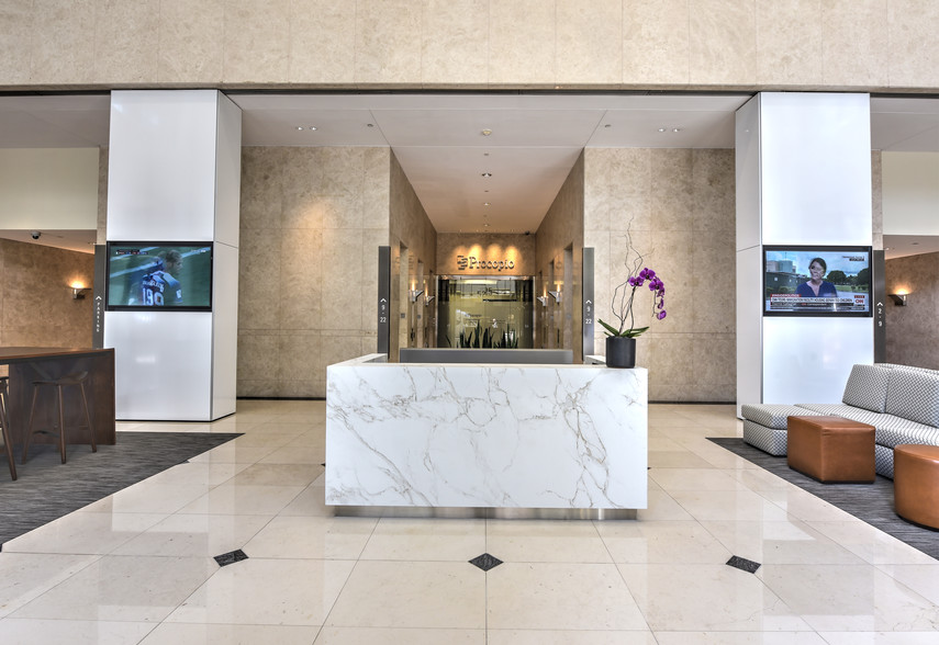 525 B St, San Diego, CA en alquiler - Lobby - Imagen 2 de 8