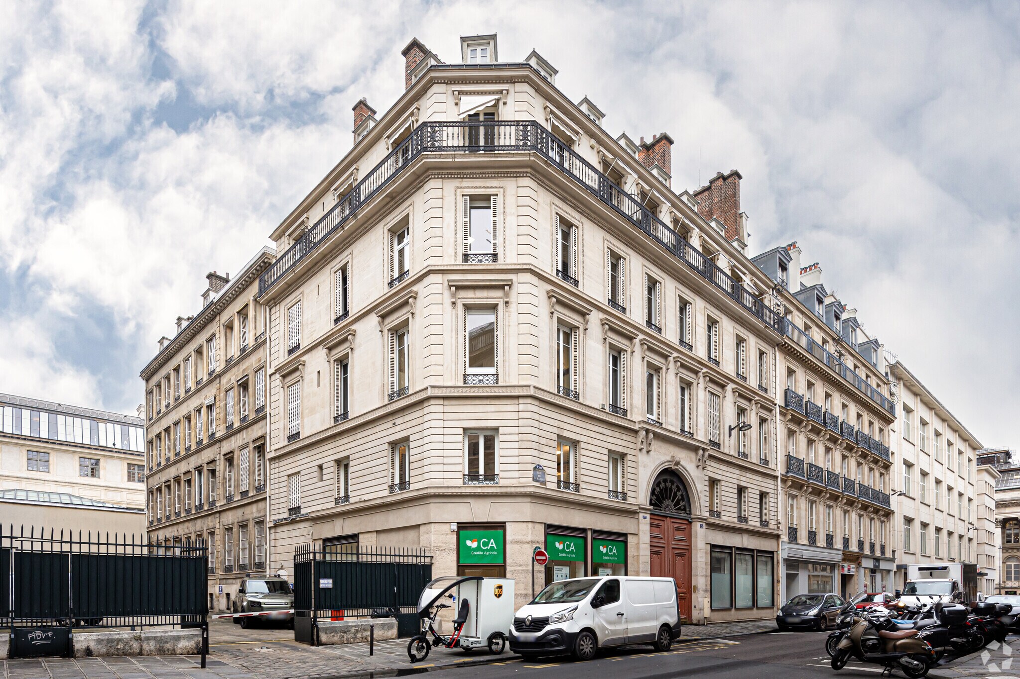 15 Rue De La Banque, Paris en alquiler Foto del edificio- Imagen 1 de 6