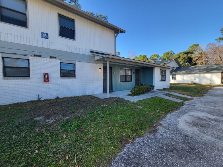 1357 Kingsley Ave, Orange Park, FL en venta - Foto del edificio - Imagen 2 de 18