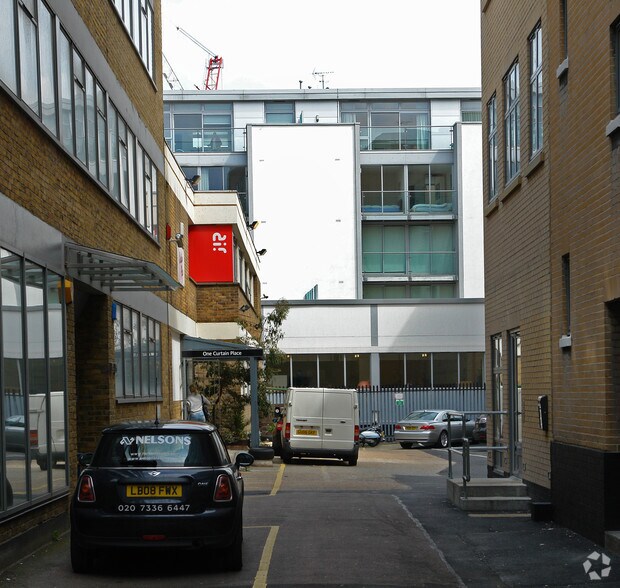 8-15 Dereham Pl, London en alquiler - Foto del edificio - Imagen 3 de 27