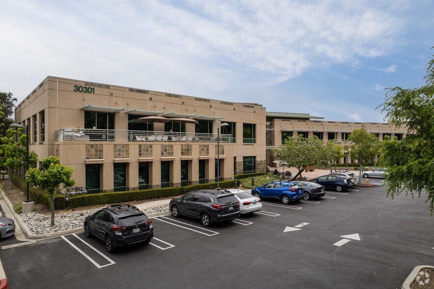 30301 Agoura Rd, Agoura Hills, CA en alquiler - Foto del edificio - Imagen 1 de 7