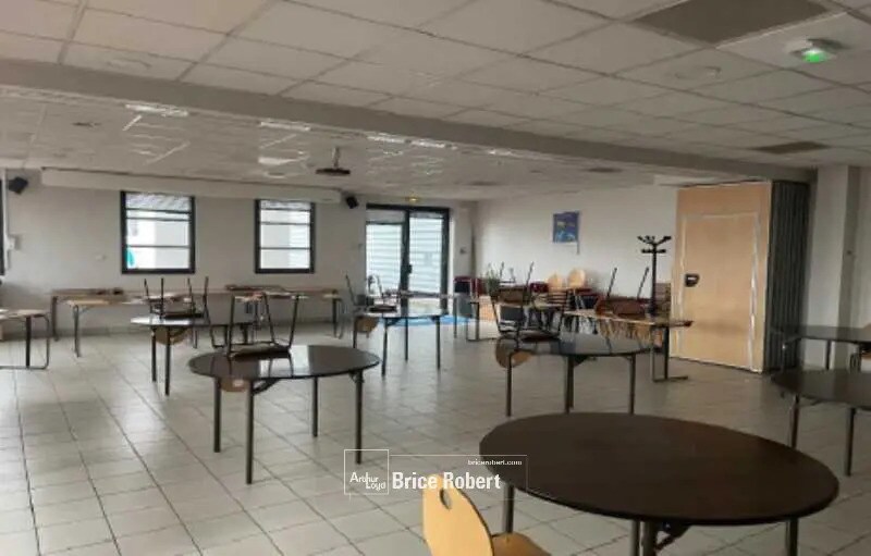 Oficina en Miribel en alquiler - Foto del edificio - Imagen 2 de 12