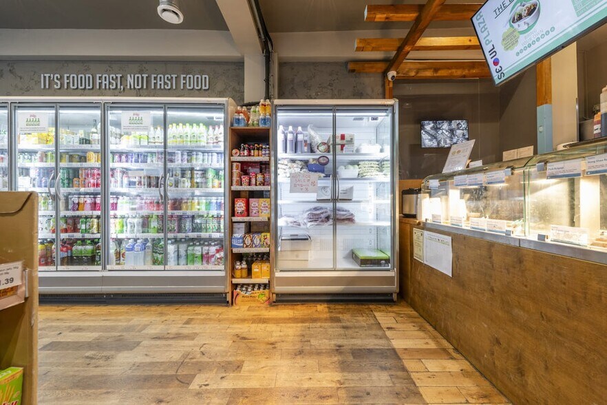 51 Tottenham Court Rd, London en venta - Foto del interior - Imagen 3 de 16