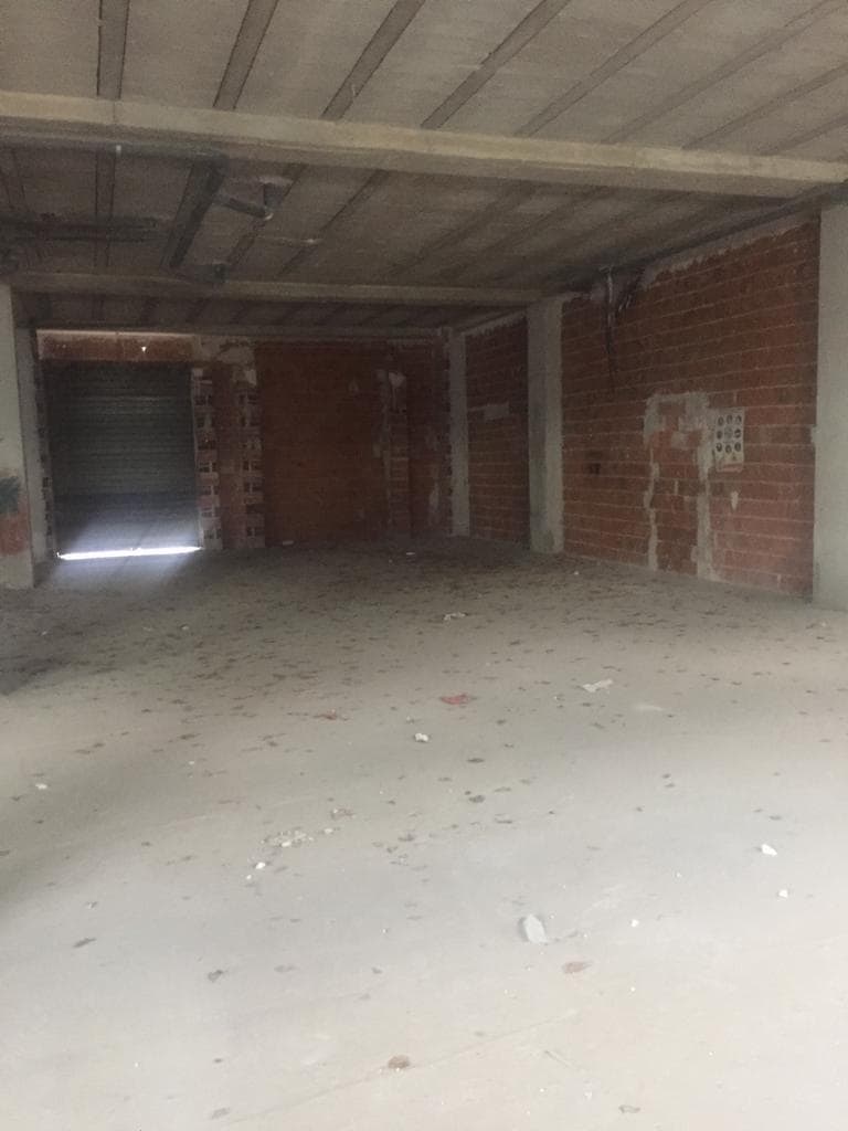 Local en Elche, Alicante en alquiler Foto de la construcción- Imagen 1 de 5