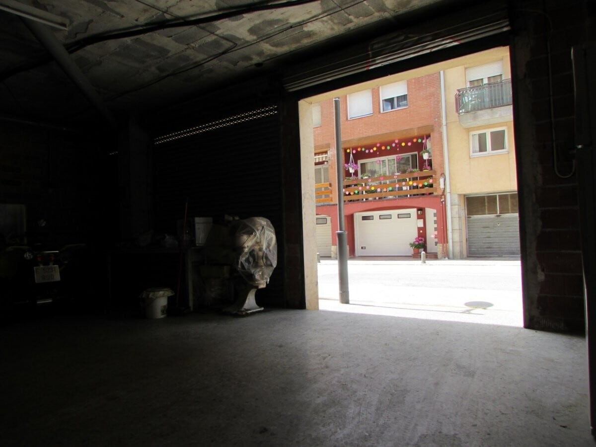 Carrer Segimon Folgueroles, 36, Arbúcies, GER 17401 -  -  - Foto del interior - Image 1 of 8