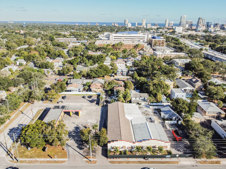 661 16th St N, Saint Petersburg, FL en venta - Foto del edificio - Imagen 3 de 46