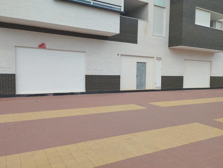 Local en Murcia, Murcia en venta - Foto del edificio - Imagen 3 de 22