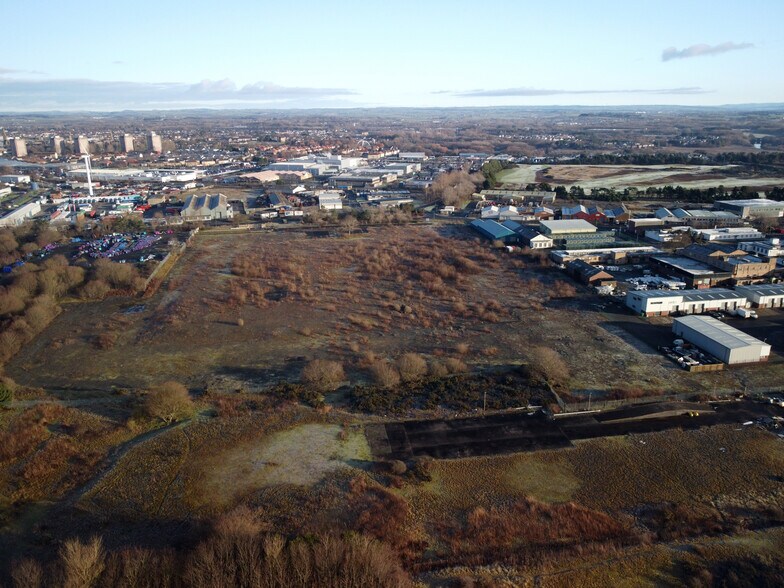 Portland Rd, Irvine en venta - Foto del edificio - Imagen 3 de 5