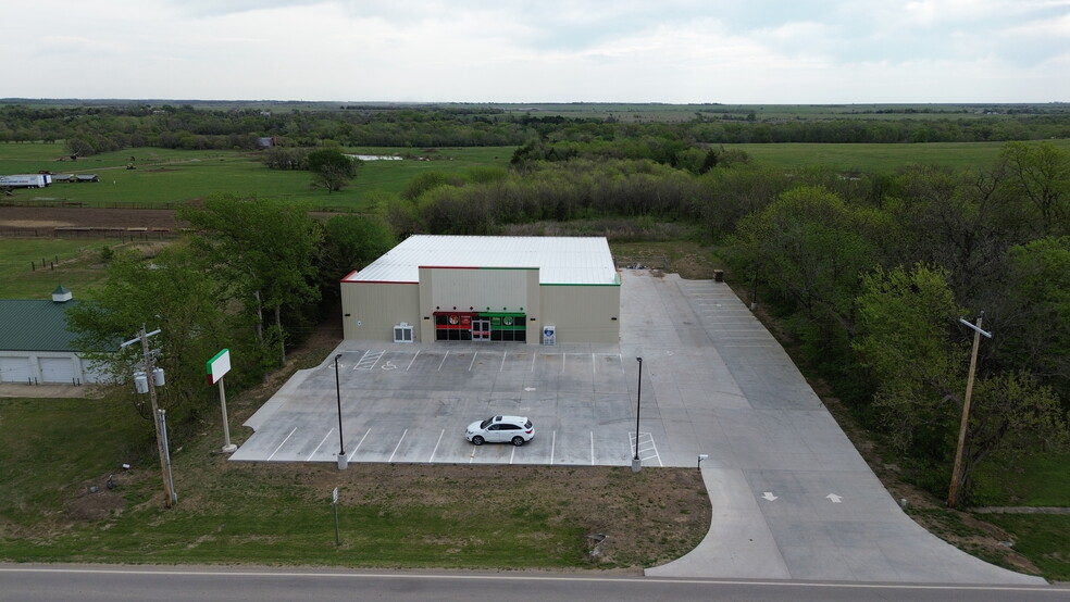 1252 State Highway 99, Howard, KS en alquiler - Foto principal - Imagen 1 de 2