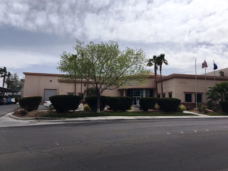 333 Orville Wright Ct, Las Vegas, NV en venta - Foto del edificio - Imagen 2 de 7