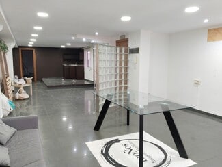 Más detalles de Carrer Mossèn Blanch, 15, Algemesí - Local en venta