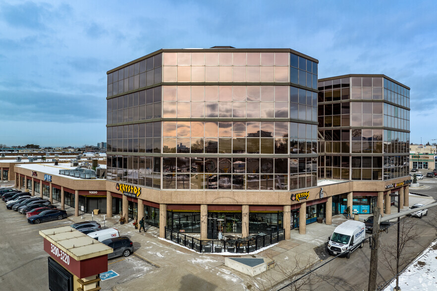 3200 Dufferin St, Toronto, ON en alquiler - Foto del edificio - Imagen 1 de 6