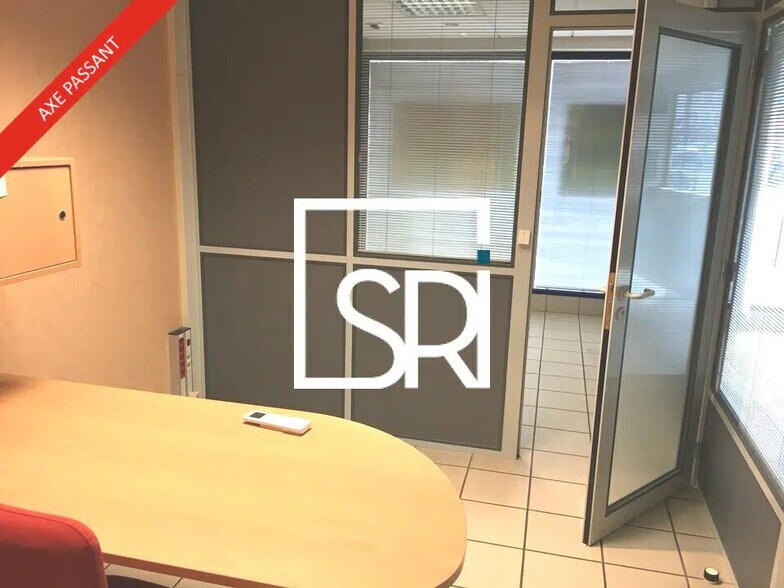 Local en Clermont-Ferrand en venta - Foto del interior - Imagen 3 de 11